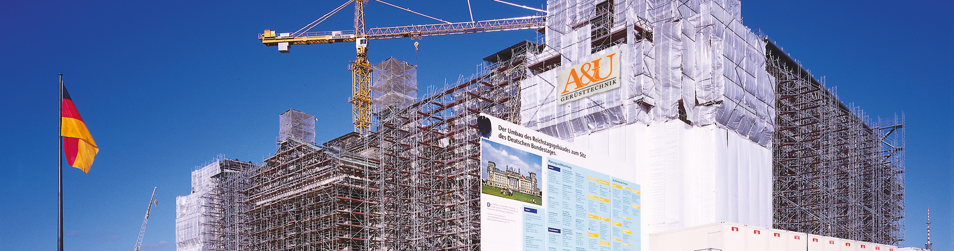 Deutsche Reichstag eingerüstet von A&U Gerüstbau