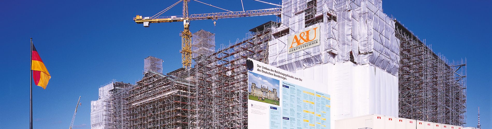 Deutsche Reichstag eingerüstet von A&U Gerüstbau