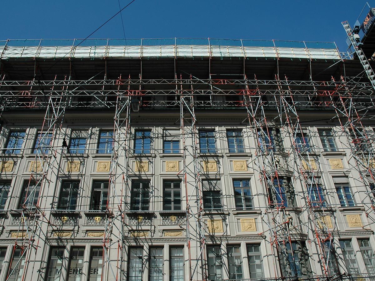 Arco Palais eingerüstet von A&U Gerüstbau