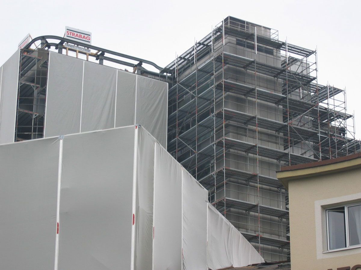 Krankenhaus Vöcklabruck, eingerüstet von A&U Gerüstbau