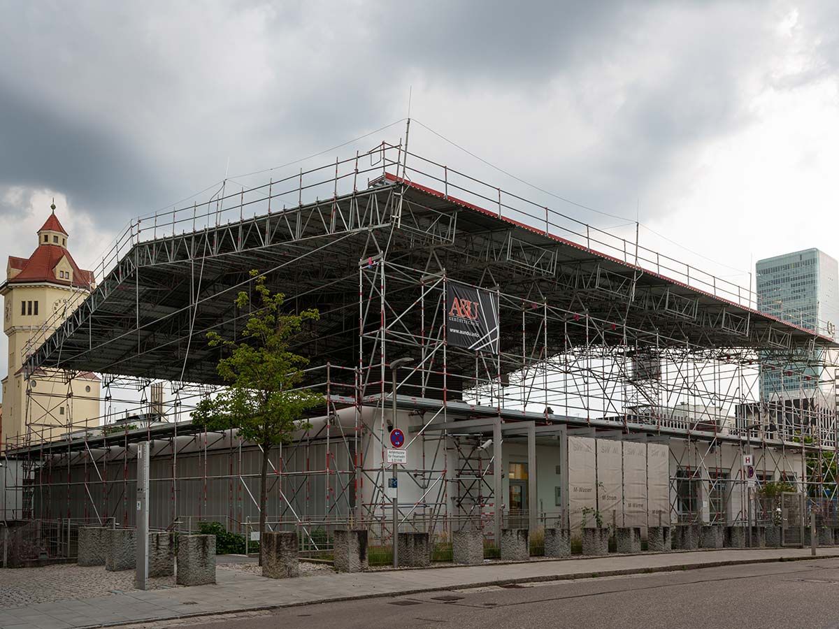 Verbundleitwache München eingerüstet von A&U Gerüstbau